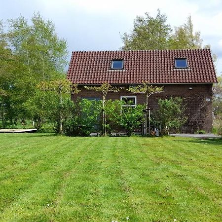 Huisje Beukers Giethoorn Buitenkant foto
