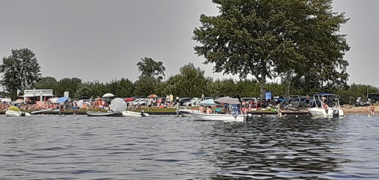 Huisje Beukers Giethoorn Buitenkant foto