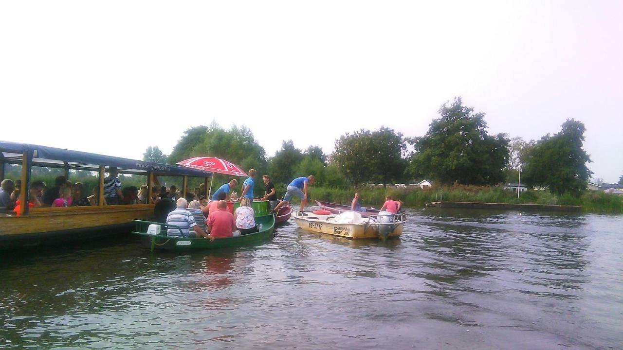 Huisje Beukers Giethoorn Buitenkant foto